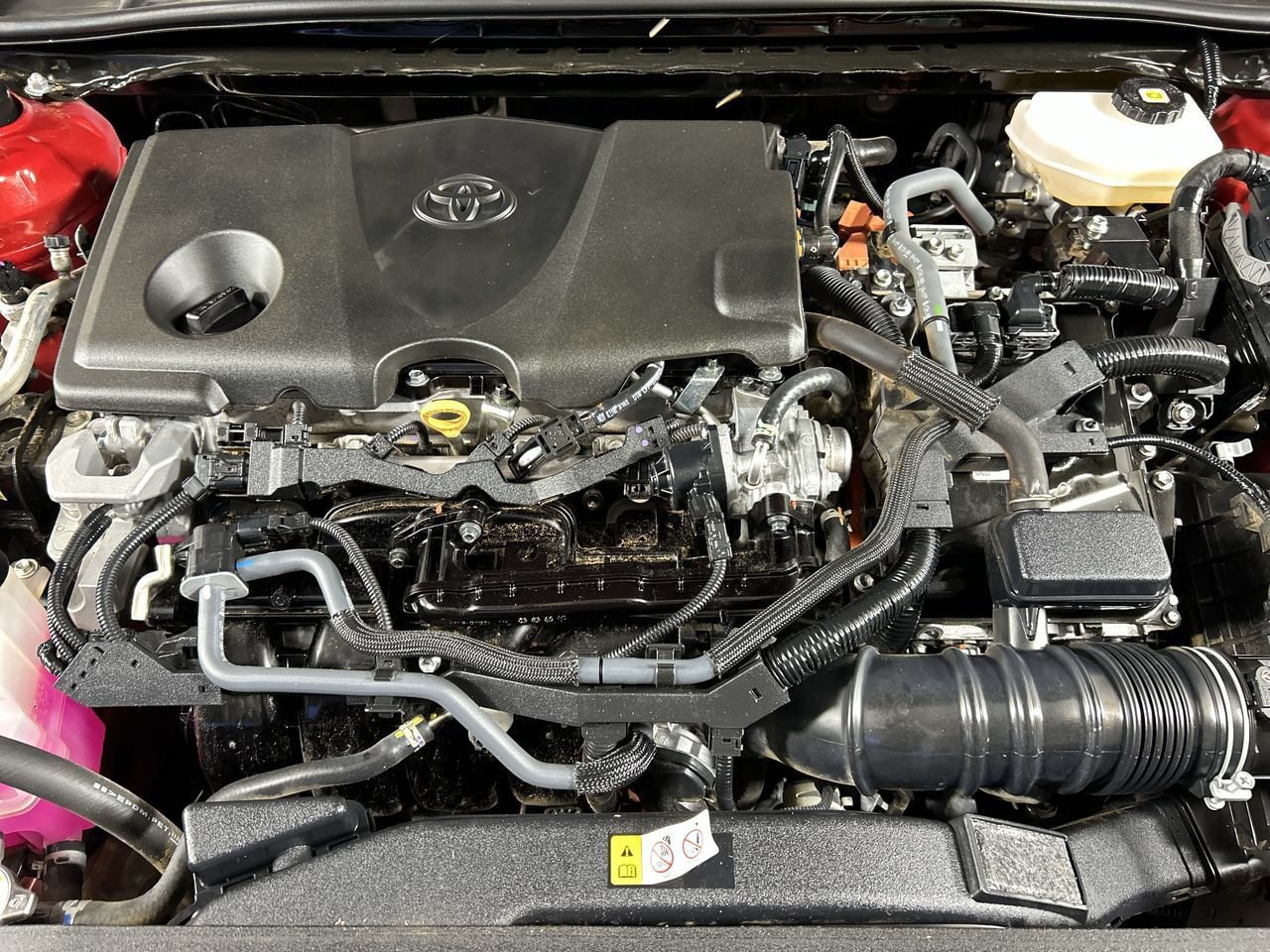 Used 2025 Toyota Camry LE w/ Convenience Package FWD image 11