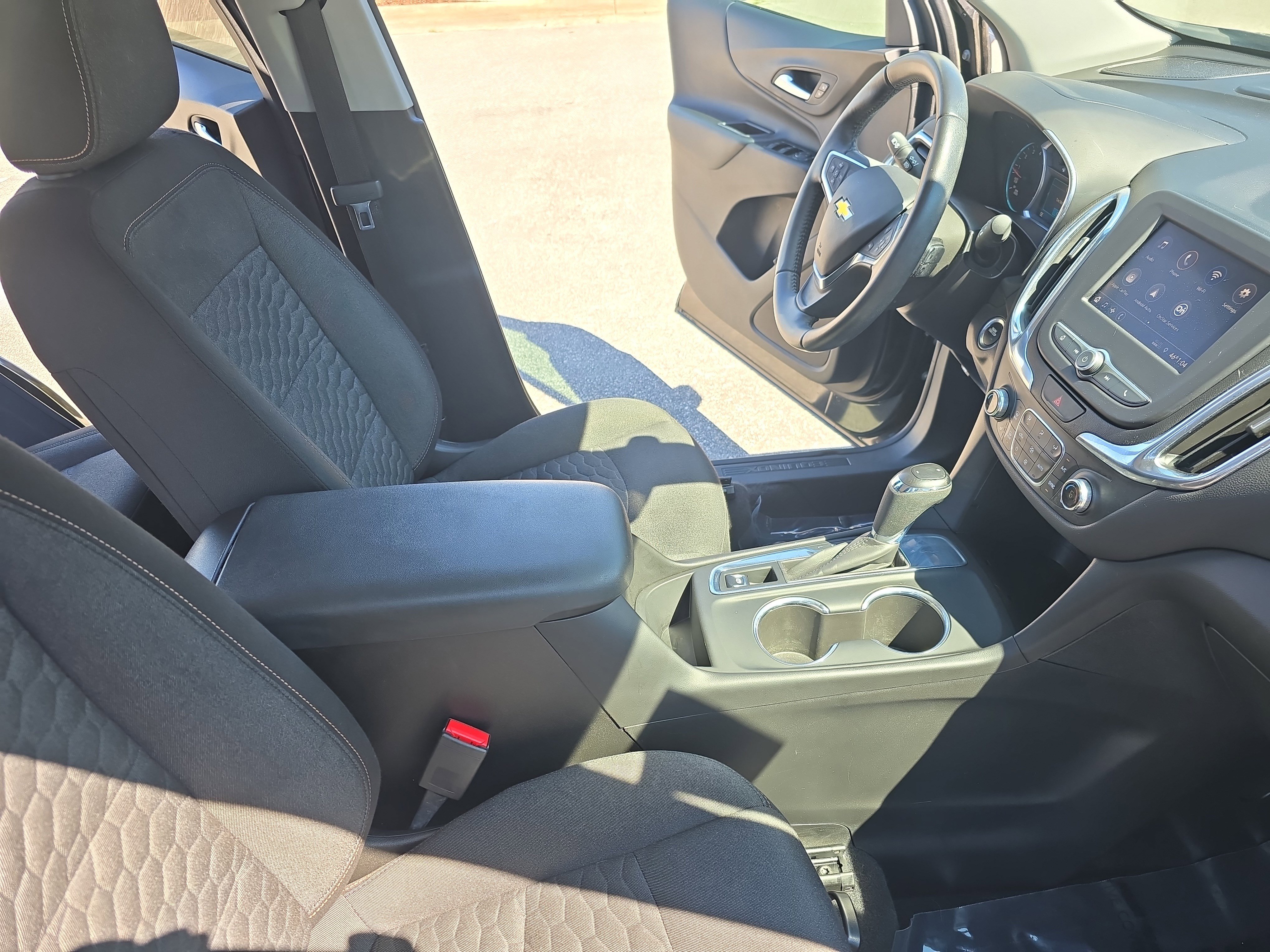 Used 2021 Chevrolet Equinox LT FWD image 10