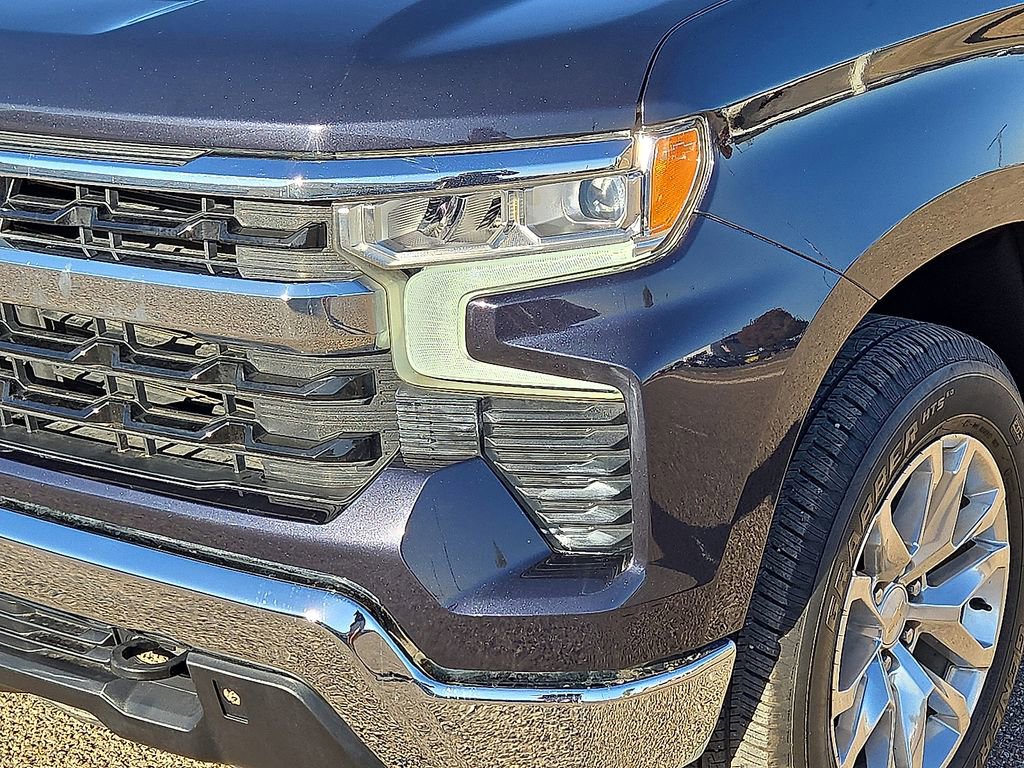 Used 2023 Chevrolet Silverado 1500 LT w/ Protection Package image 10