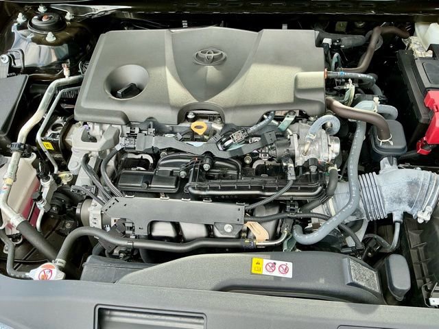 Used 2023 Toyota Camry XLE w/ Navigation Package image 7