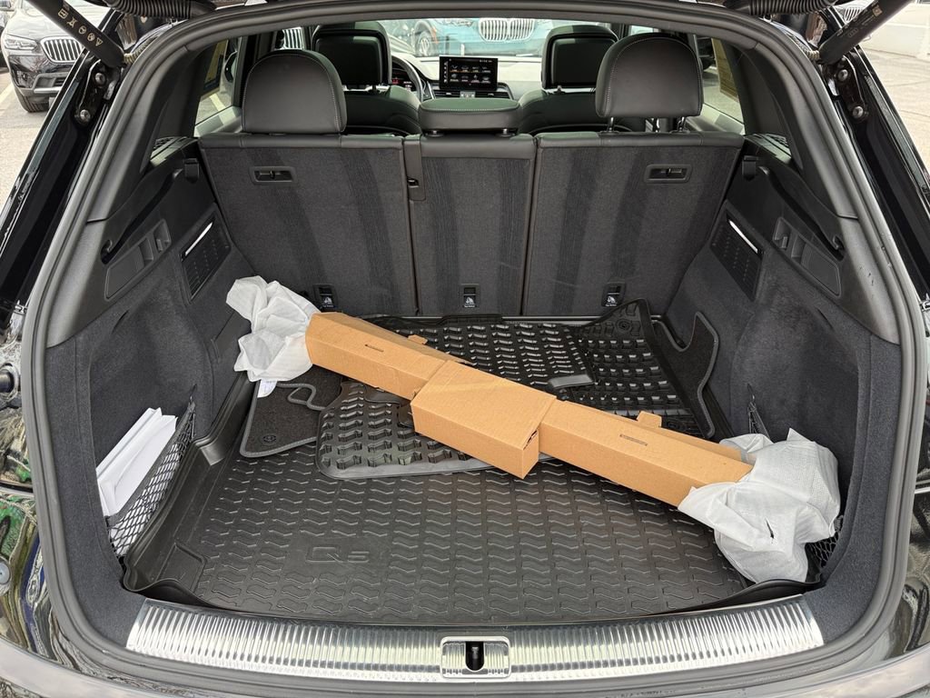 Used 2024 Audi SQ5 Premium Plus image 36
