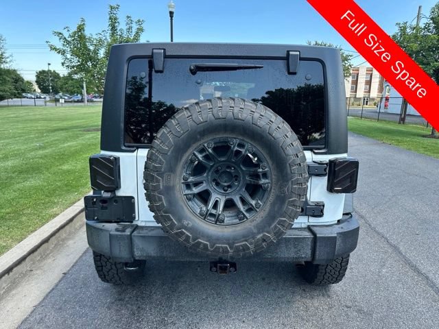 Used 2015 Jeep Wrangler Unlimited Rubicon AWD/4WD image 18