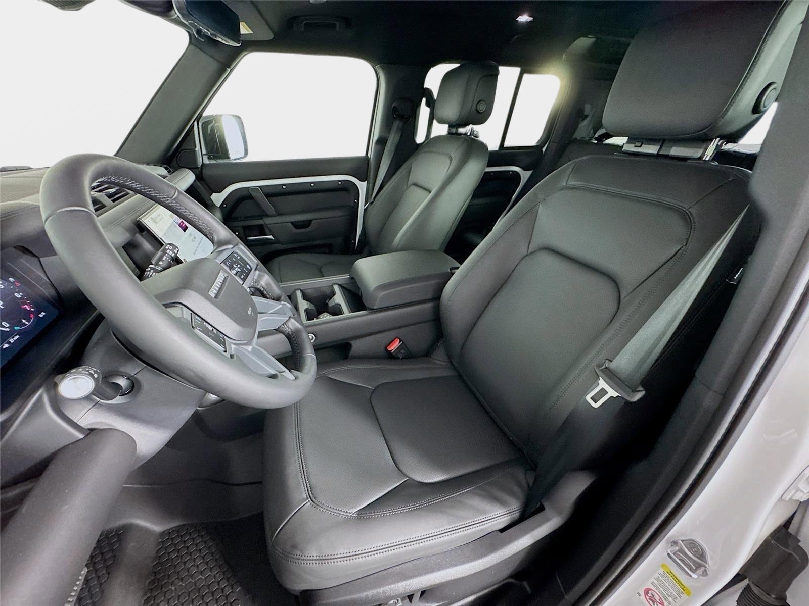 New 2026 Land Rover Defender 110 X-Dynamic SE AWD/4WD image 11
