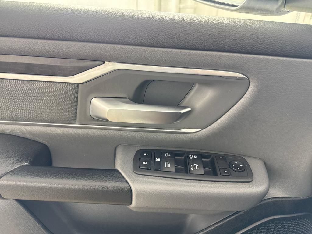 Used 2022 RAM 1500 Big Horn AWD/4WD image 22