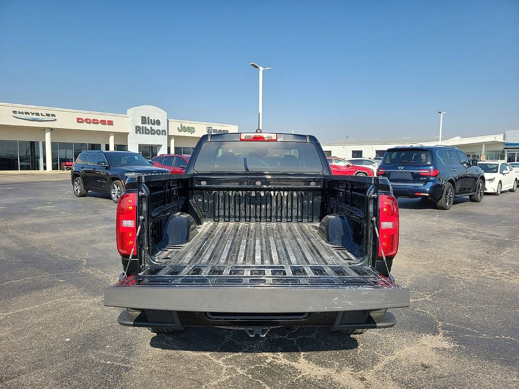 Used 2022 Chevrolet Colorado LT w/ Fleet Safety Package image 8