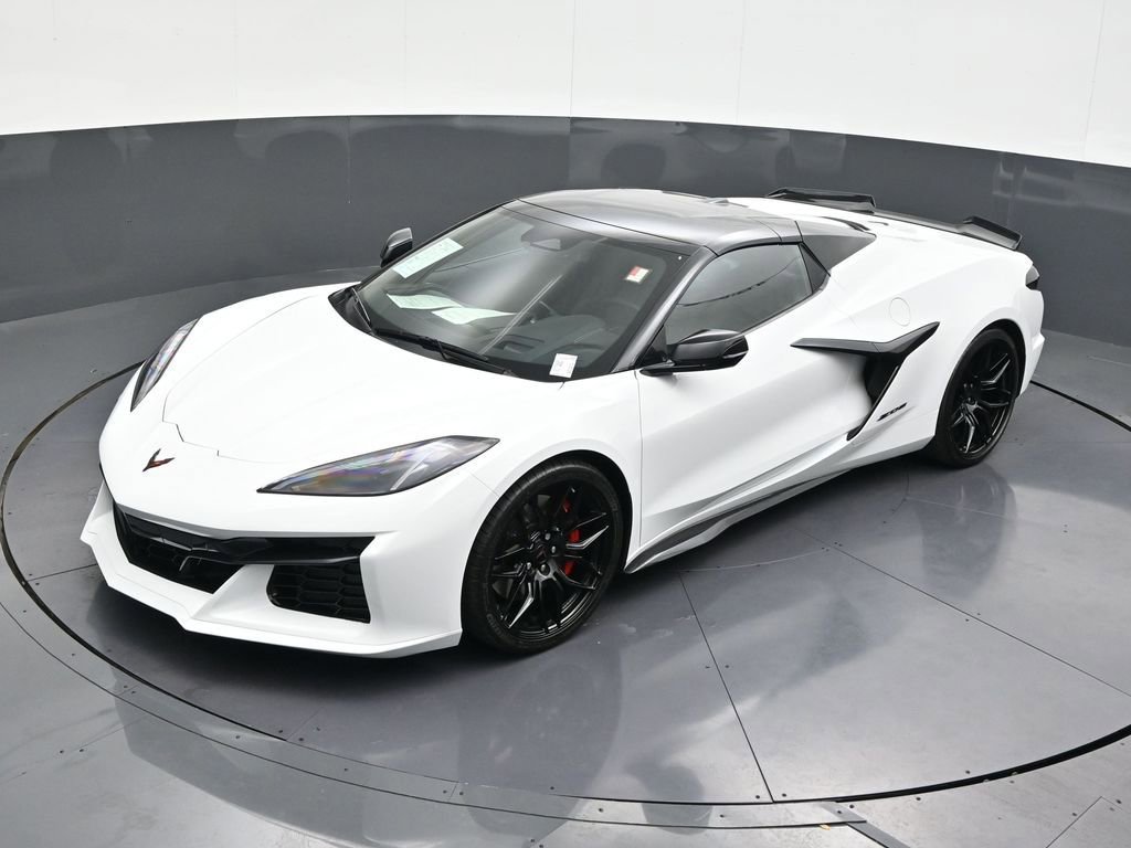 Used 2025 Chevrolet Corvette Z06 image 14