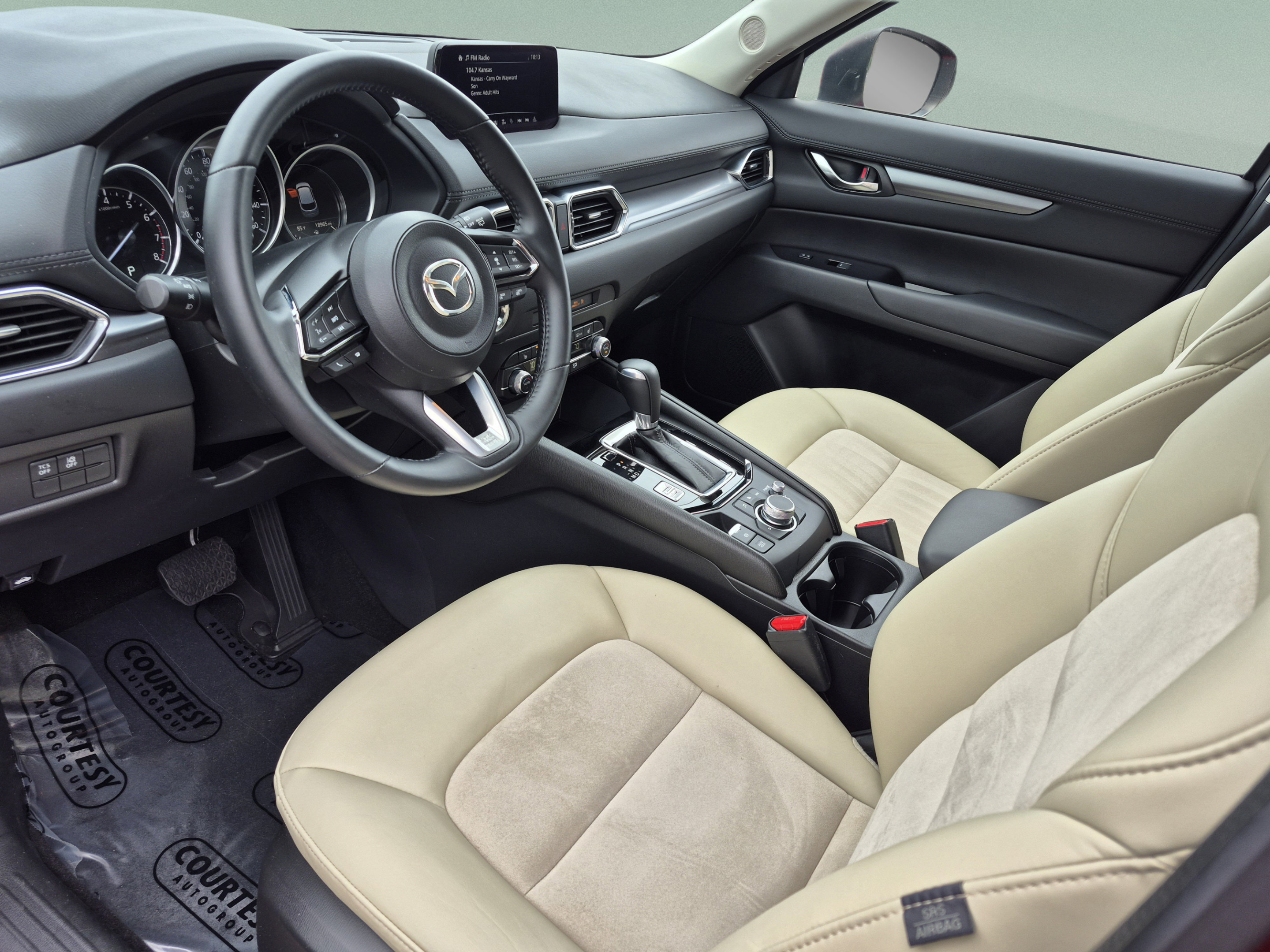 Used 2020 MAZDA CX-5 Touring FWD image 17
