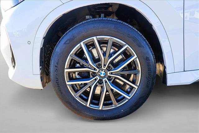Used 2025 BMW X1 xDrive28i image 9