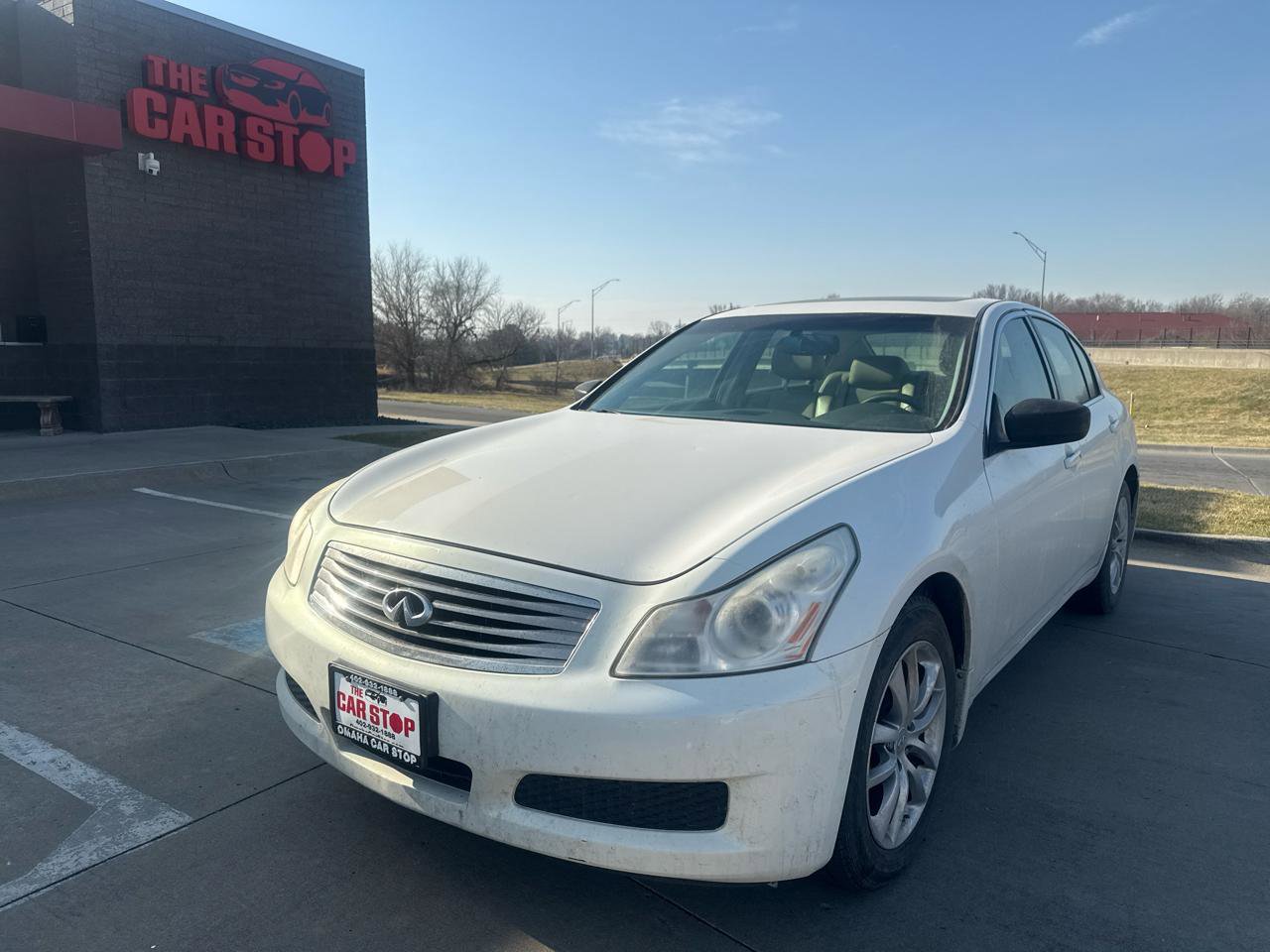 Used 2009 INFINITI G37 x Sedan w/ Premium Pkg image 2
