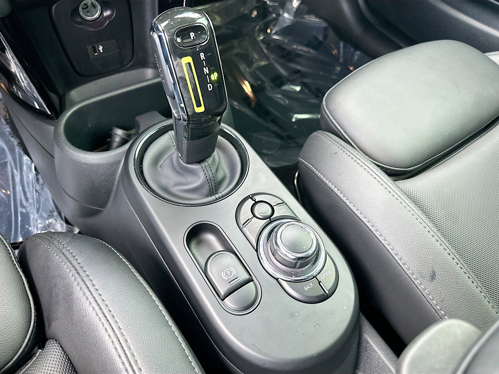 Used 2024 MINI Cooper SE image 17