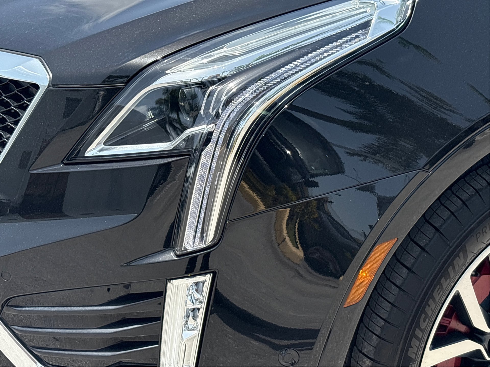 New 2024 Cadillac XT5 Sportv w/ Platinum Package AWD/4WD image 14