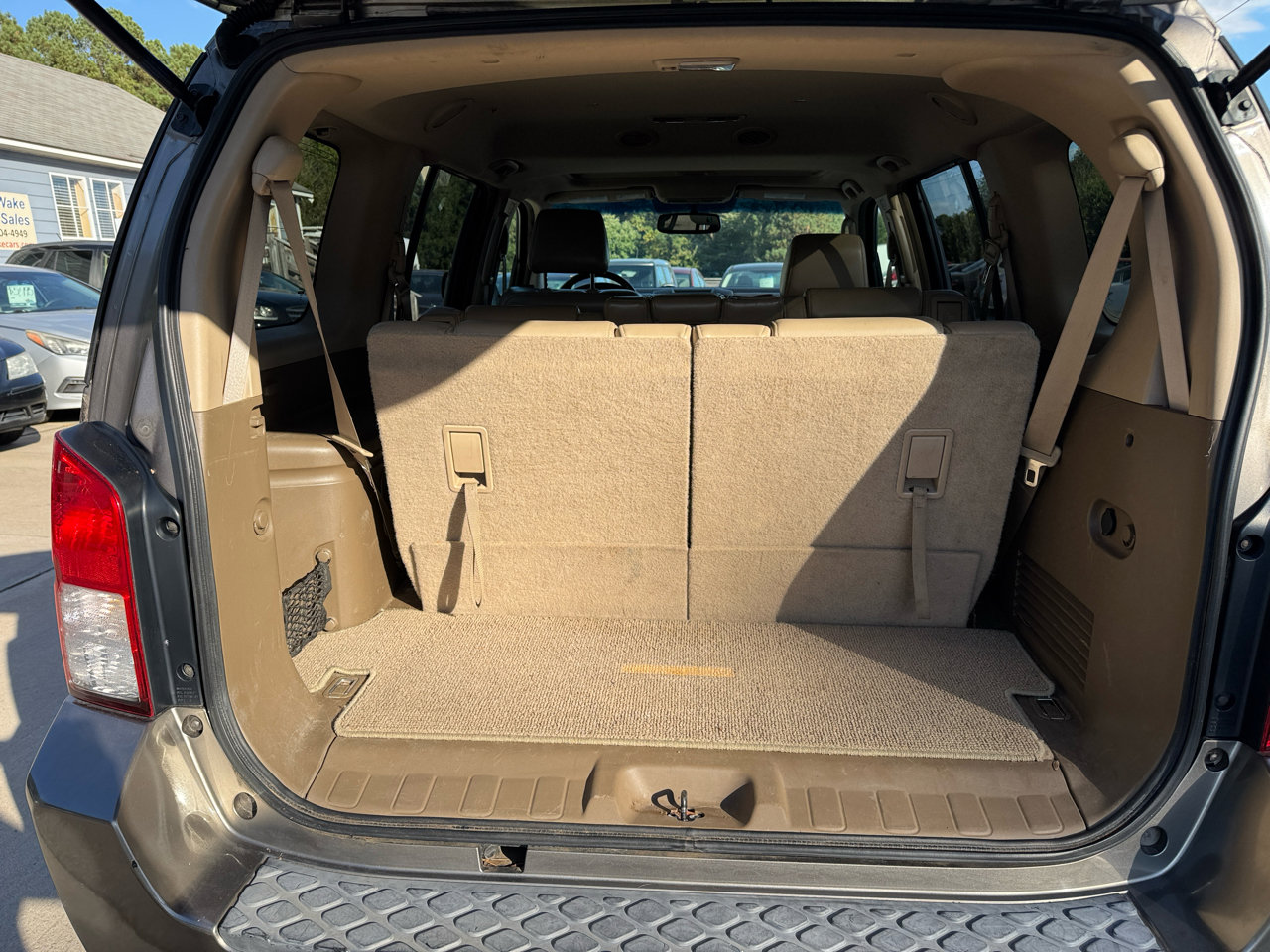 Used 2006 Nissan Pathfinder LE image 21