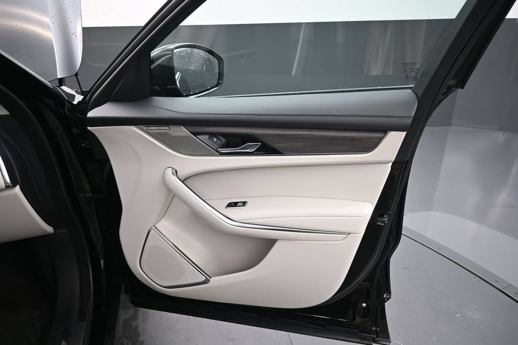Certified 2023 Jaguar F-PACE S AWD/4WD image 4