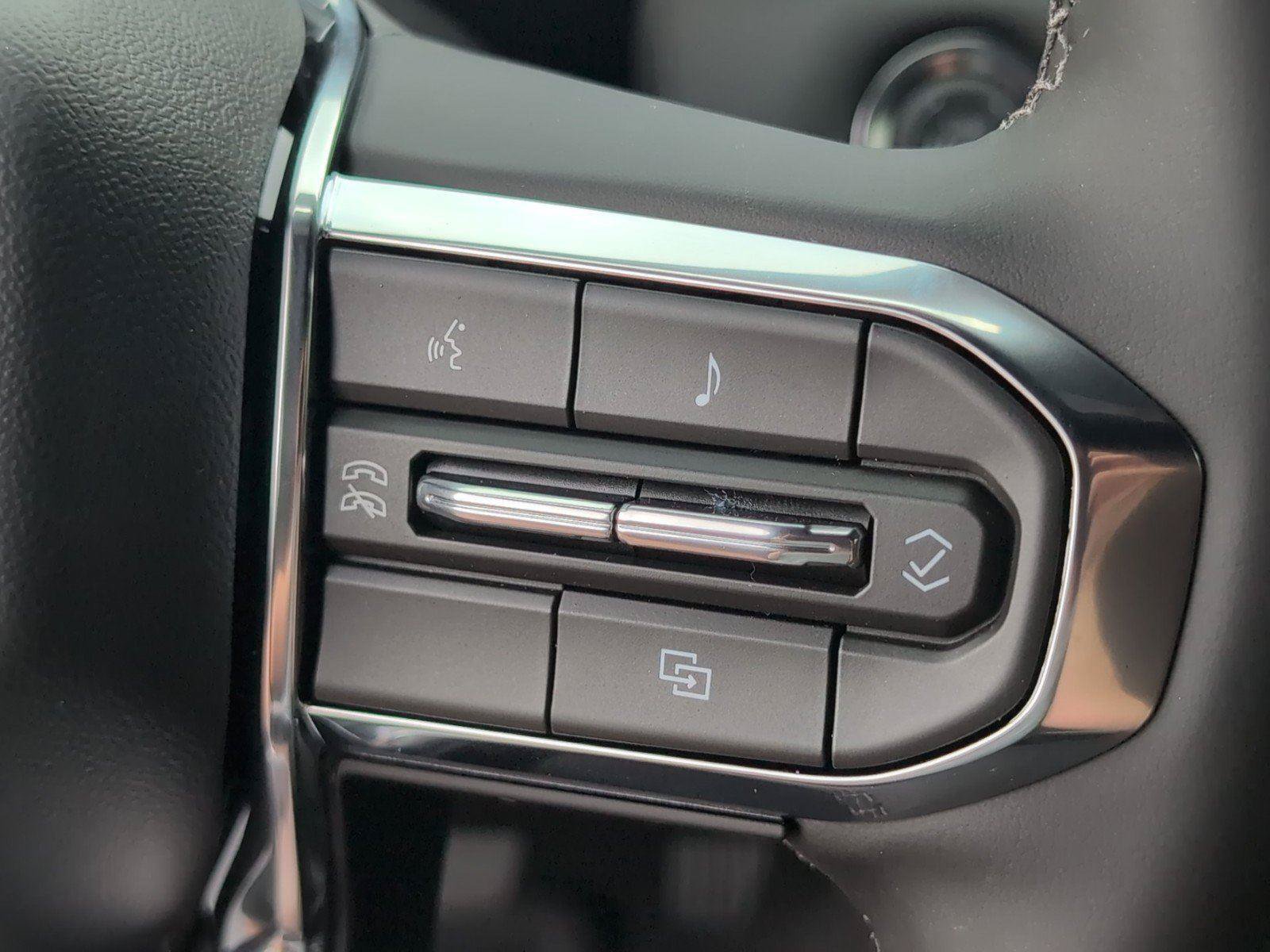 New 2026 GMC Canyon Elevation w/ Convenience Package RWD image 29