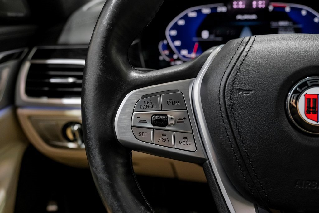 Used 2021 BMW ALPINA B7 xDrive image 16