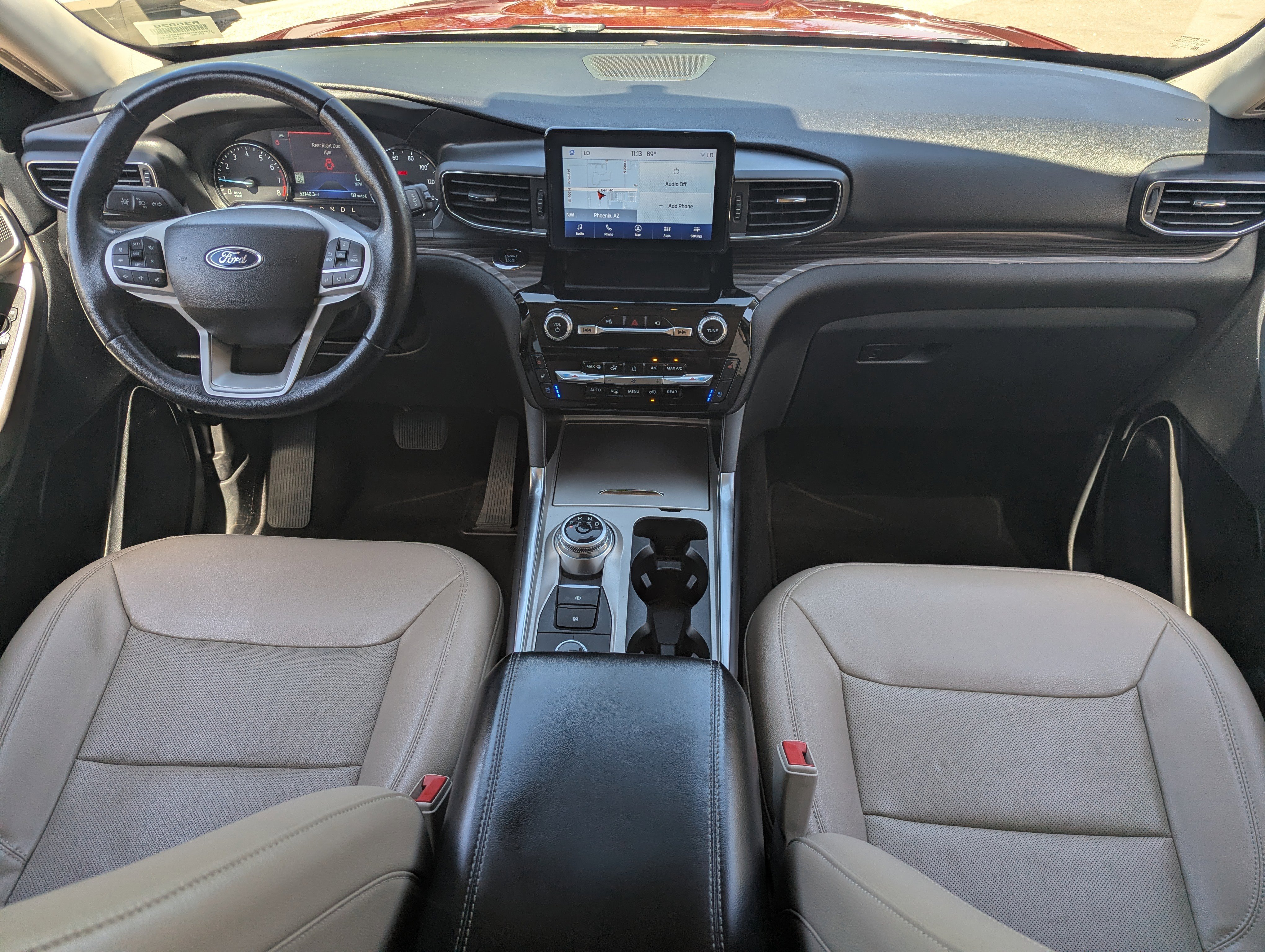 Used 2023 Ford Explorer Limited AWD/4WD image 12