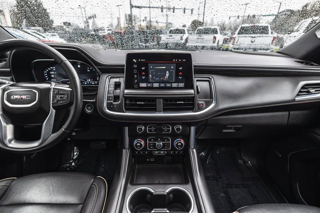 Used 2023 GMC Yukon XL SLT AWD/4WD image 21