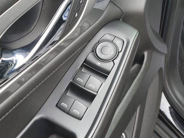 Used 2022 Chevrolet Traverse LT image 10