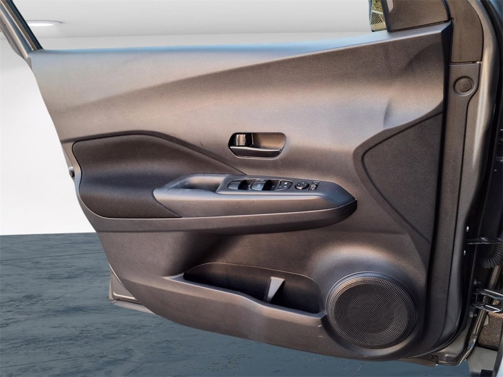 Used 2022 Nissan Kicks S image 24