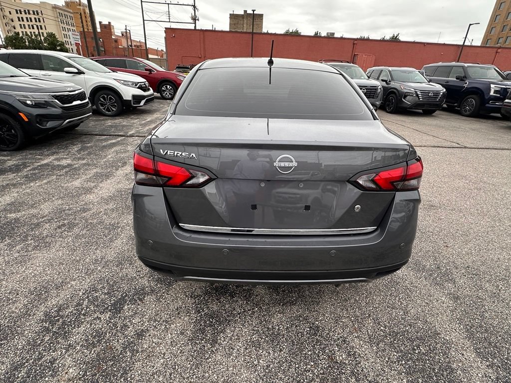 Certified 2024 Nissan Versa S w/ S Plus Package FWD image 4