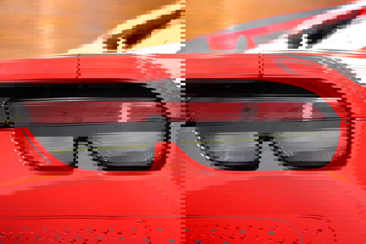 Used 2025 Ferrari 296 GTS image 32