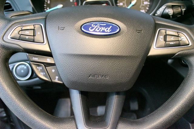 Used 2019 Ford Escape SE w/ Ford Safe & Smart Package FWD image 20