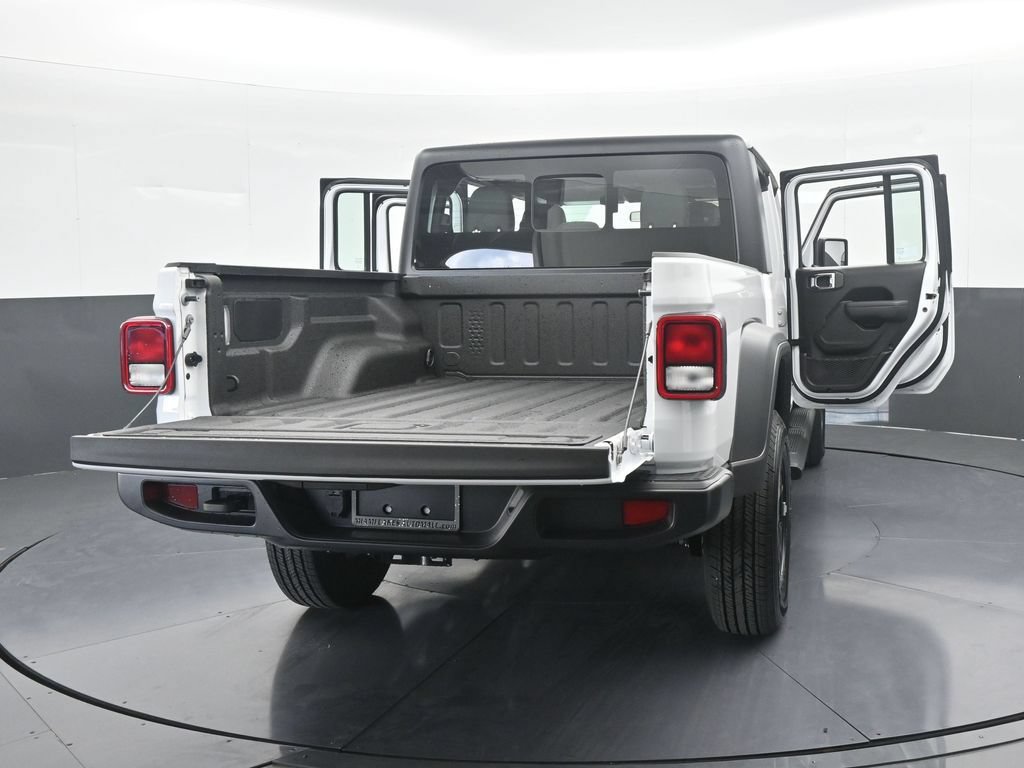 New 2026 Jeep Gladiator Sport AWD/4WD image 66