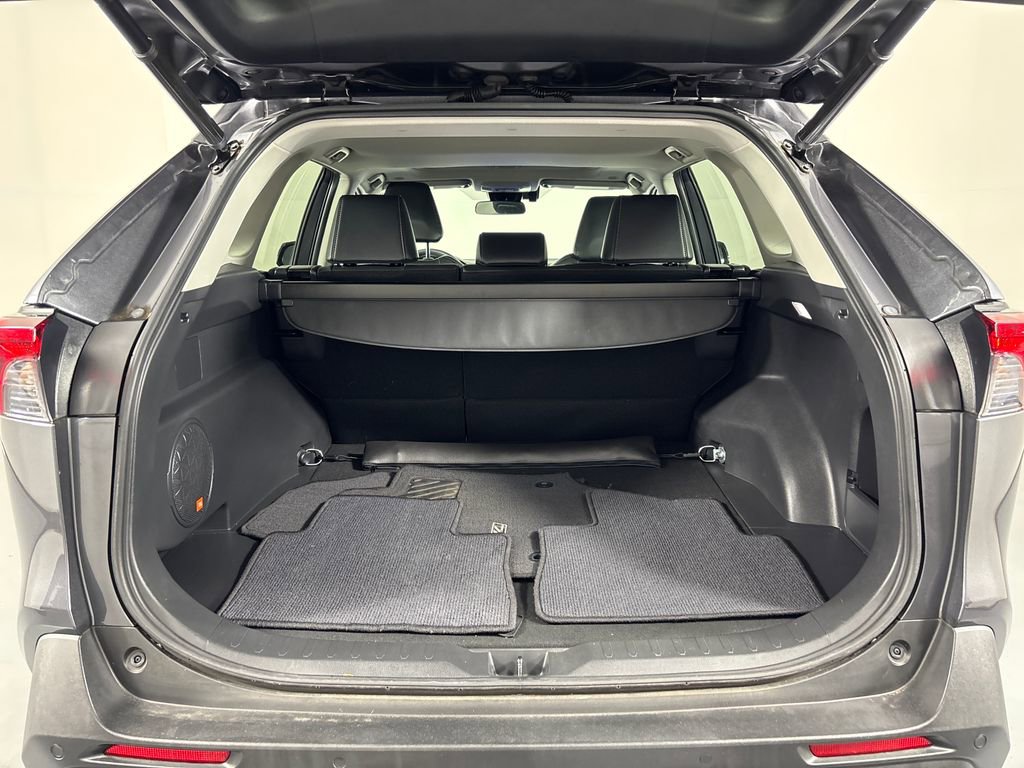 Certified 2023 Toyota RAV4 XLE Premium image 31