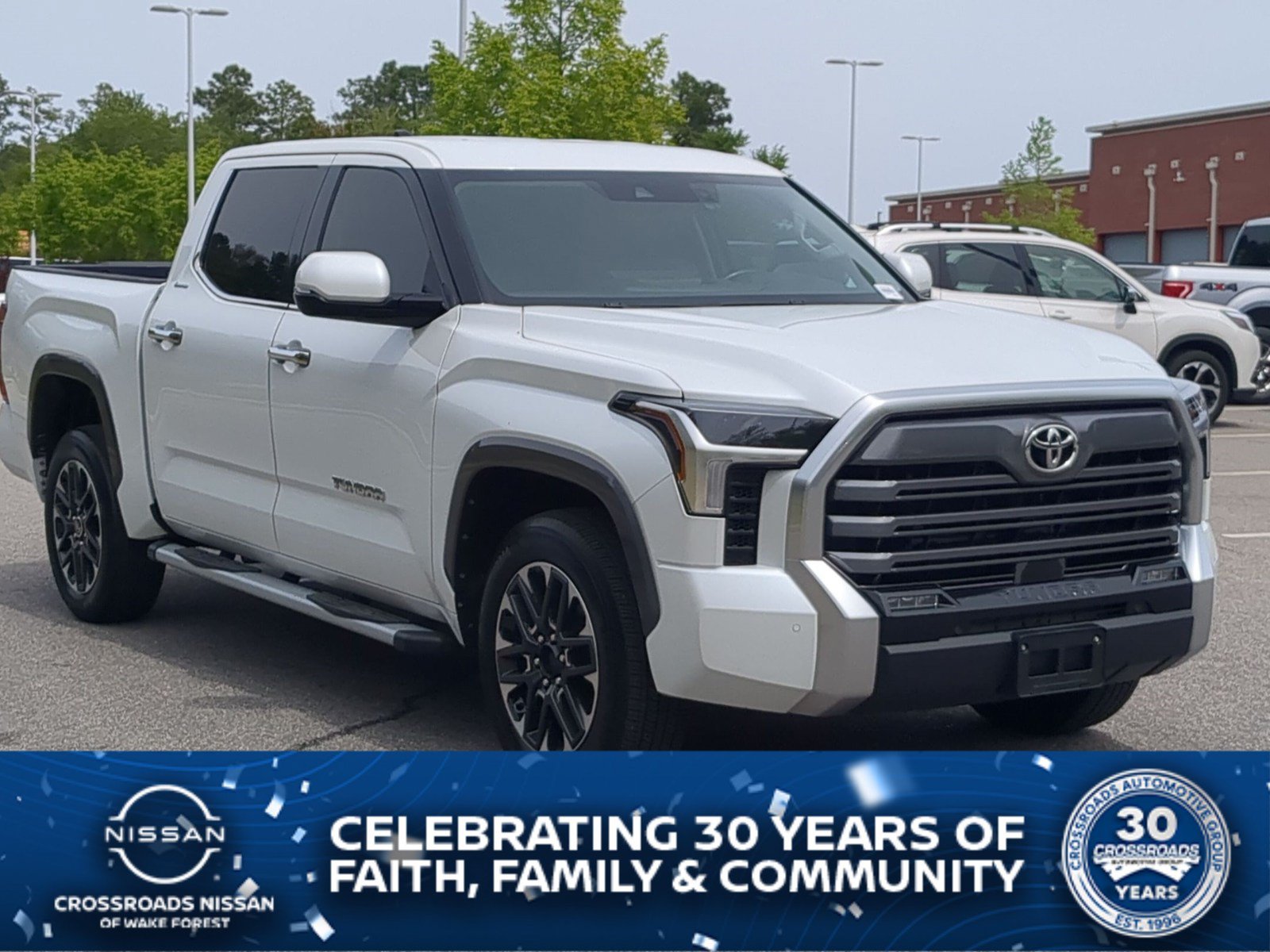 Used 2023 Toyota Tundra Limited w/ Power Package AWD/4WD image 1