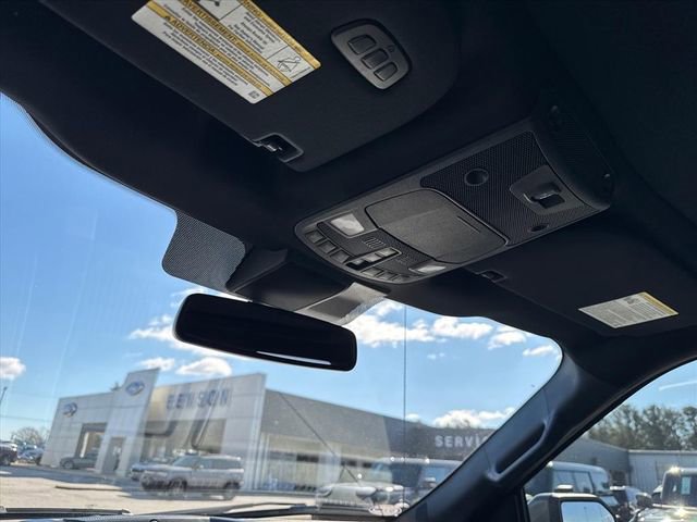 Used 2018 Ford F150 Lariat w/ Equipment Group 502A Luxury image 26