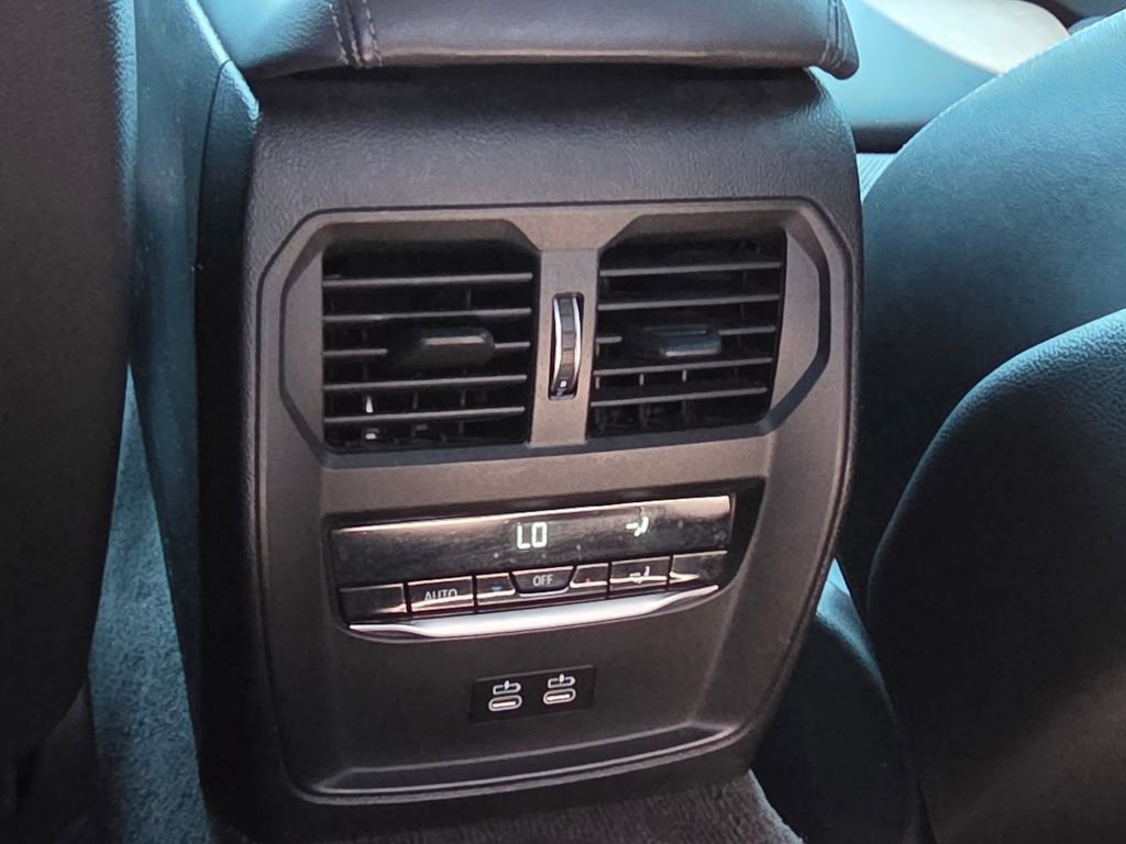 Used 2021 BMW M4 Competition w/ M Carbon Exterior Package image 14