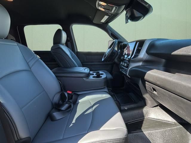 New 2026 RAM 5500 Tradesman w/ Chrome Appearance Group AWD/4WD image 43