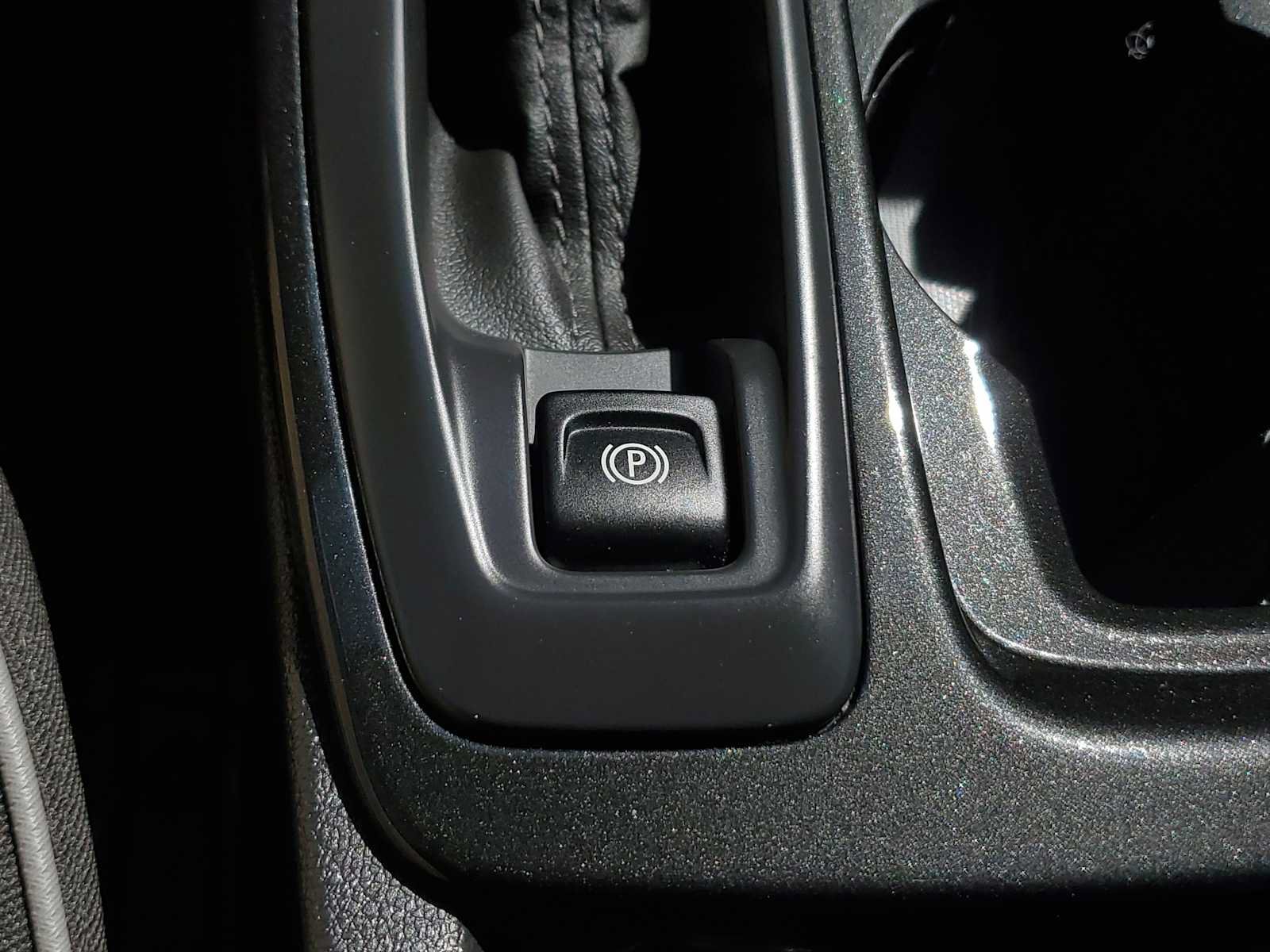 Used 2025 Chevrolet TrailBlazer LT FWD image 27