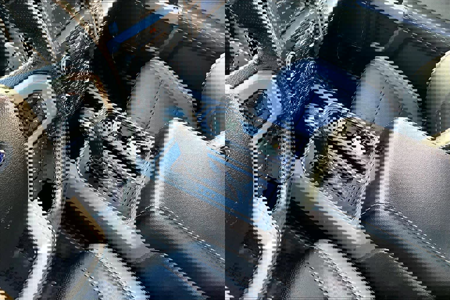 Used 2017 Ford F150 Raptor w/ Equipment Group 802A Luxury image 17