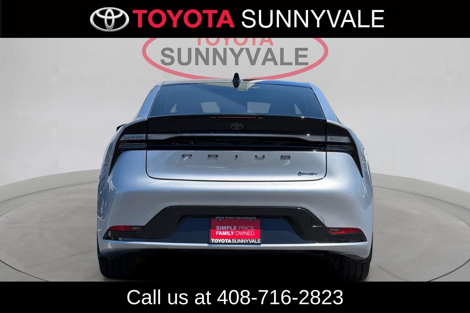 Used 2026 Toyota Prius Plug-In Hybrid w/ Limited Premium Package FWD image 8