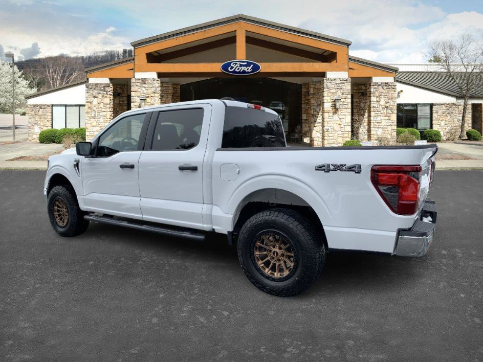Used 2025 Ford F150 XLT image 6
