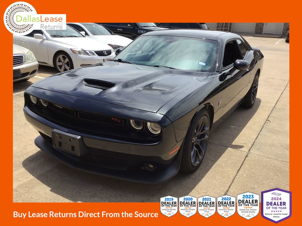 Used 2022 Dodge Challenger R/T Scat Pack RWD image 1