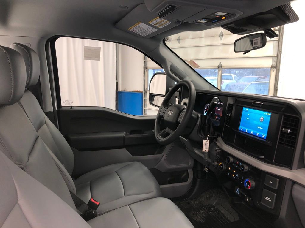 New 2026 Ford F350 XL w/ XL Chrome Package AWD/4WD image 20