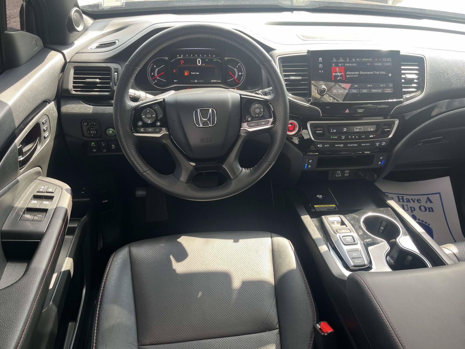 Certified 2025 Honda Passport Black Edition image 11