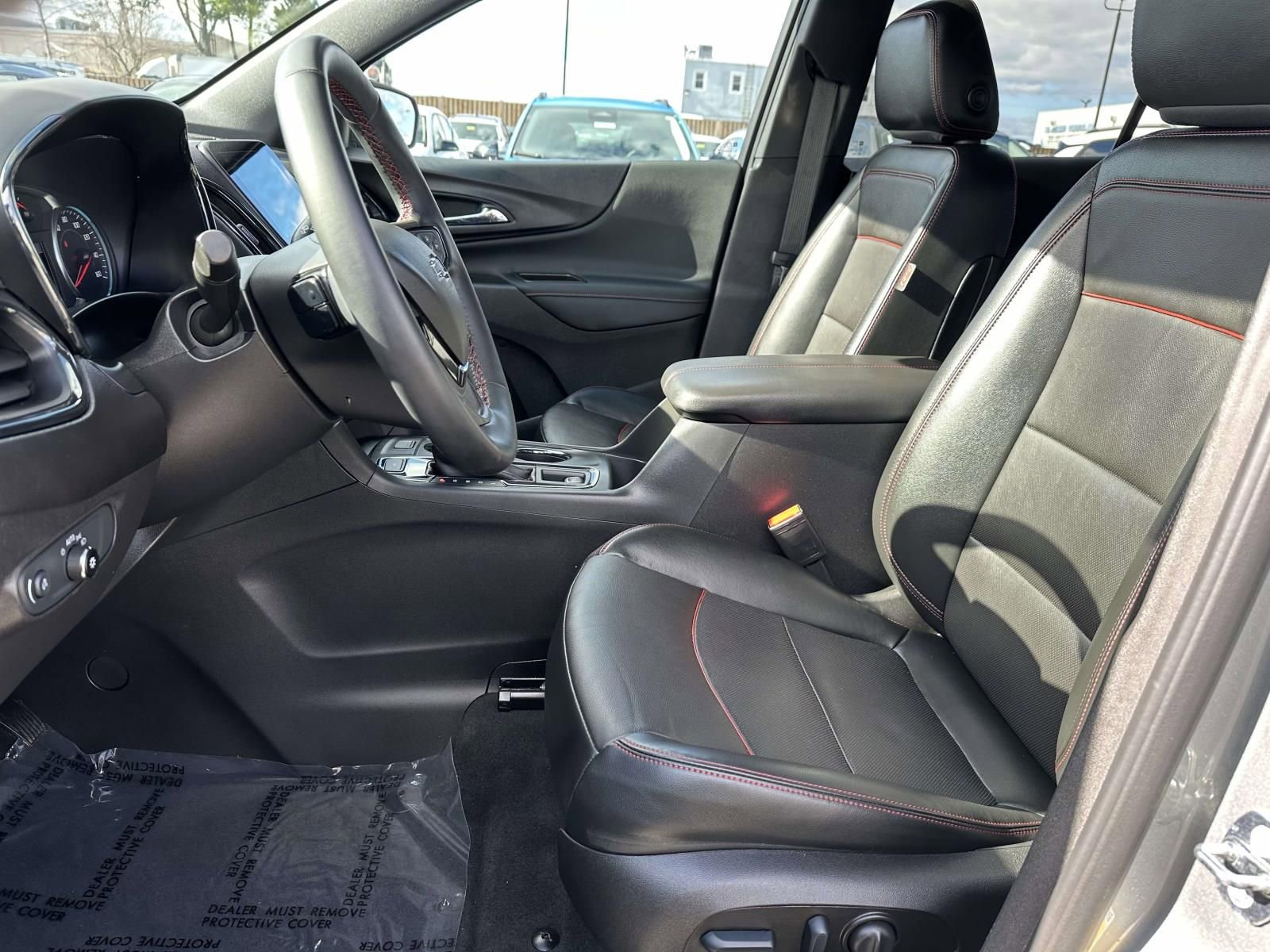 Certified 2023 Chevrolet Equinox RS w/ RS Leather Package AWD/4WD image 22