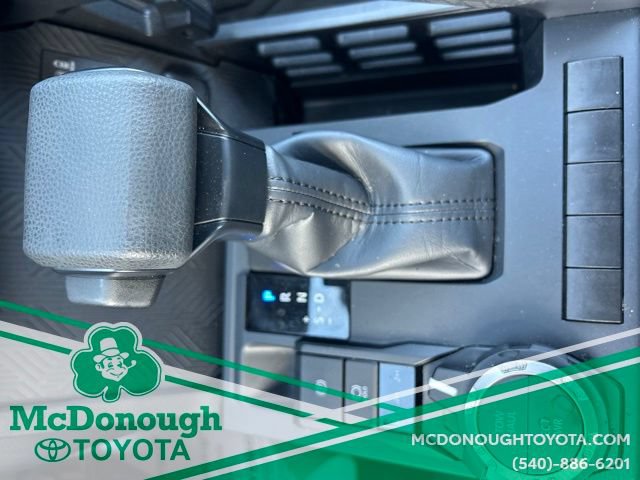 Certified 2025 Toyota Tacoma SR5 AWD/4WD image 15