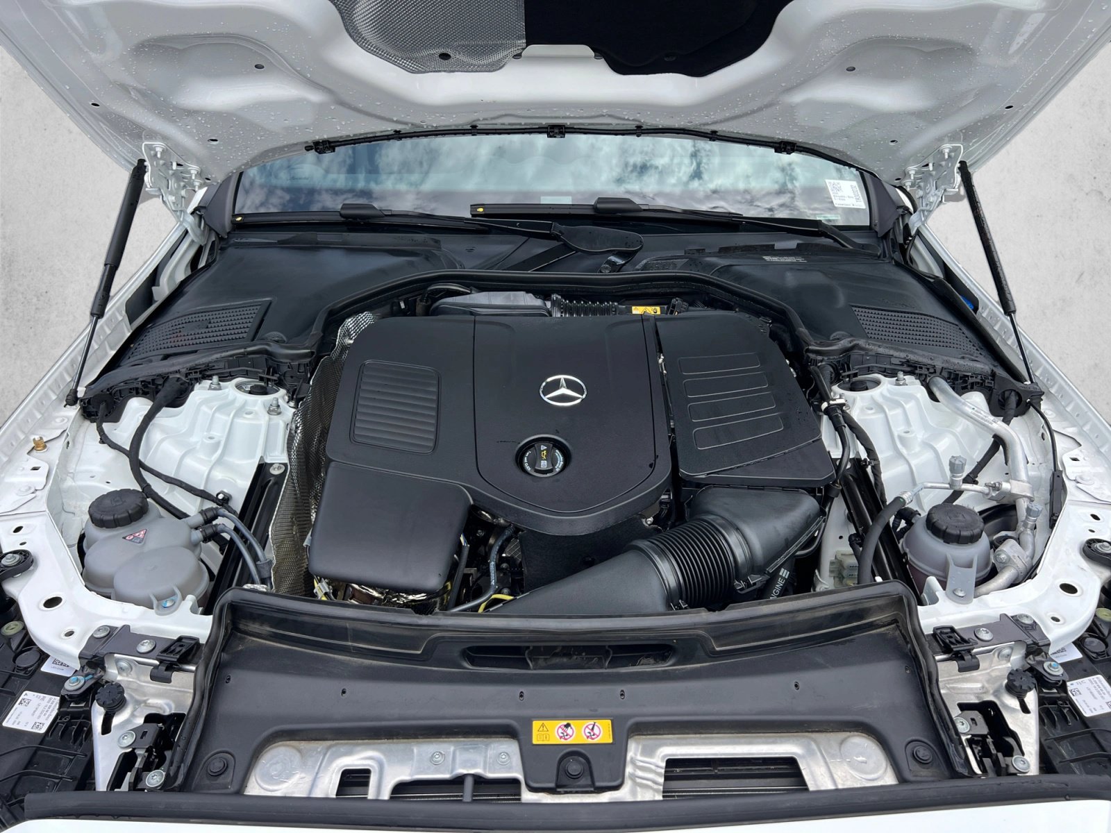 Certified 2026 Mercedes-Benz C 300 4MATIC Sedan image 29