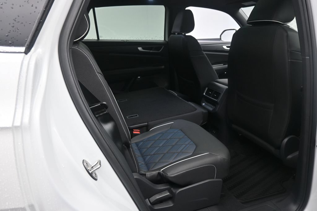 New 2026 Volkswagen Atlas Cross Sport SEL Premium R-Line AWD/4WD image 26