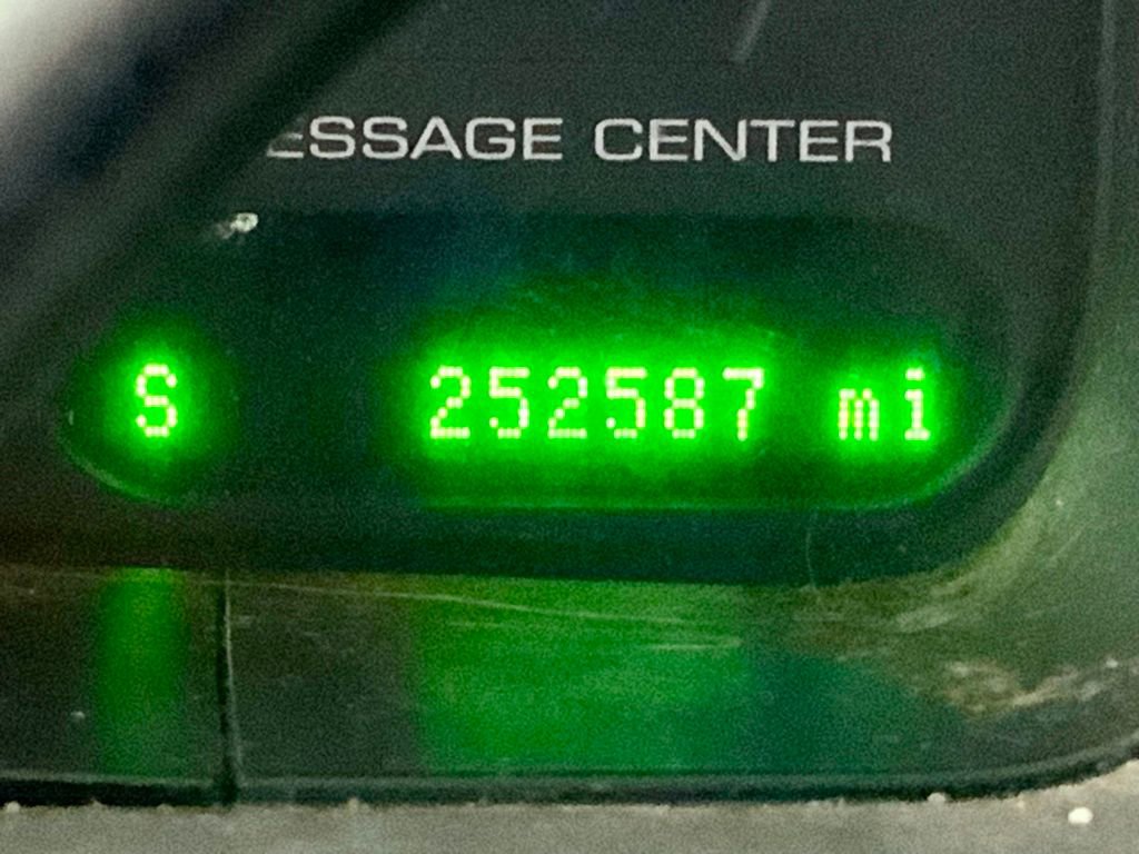 Used 2005 Ford Explorer XLT AWD/4WD image 24