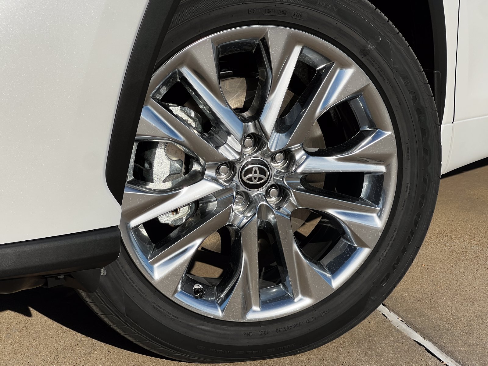 New 2026 Toyota Highlander Limited AWD/4WD image 11