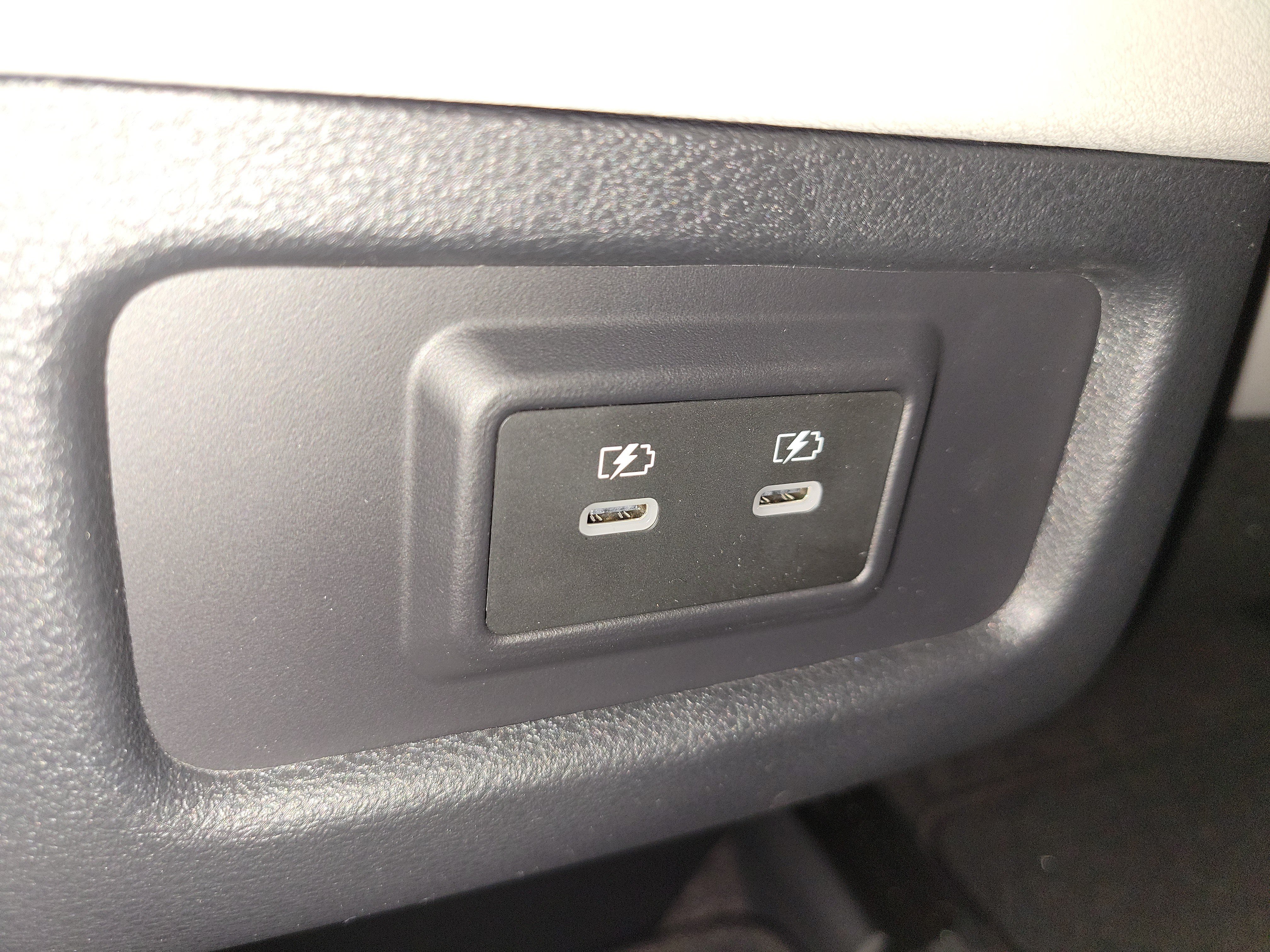 New 2026 Nissan Pathfinder SL FWD image 14