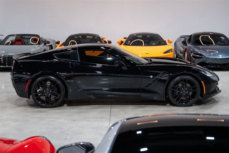 Used 2017 Chevrolet Corvette Stingray Coupe w/ Z51 1LT w/ Battery Protection Package RWD image 7