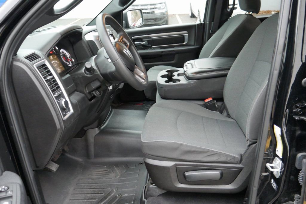 Used 2022 RAM 1500 Classic Warlock w/ Electronics Group image 8