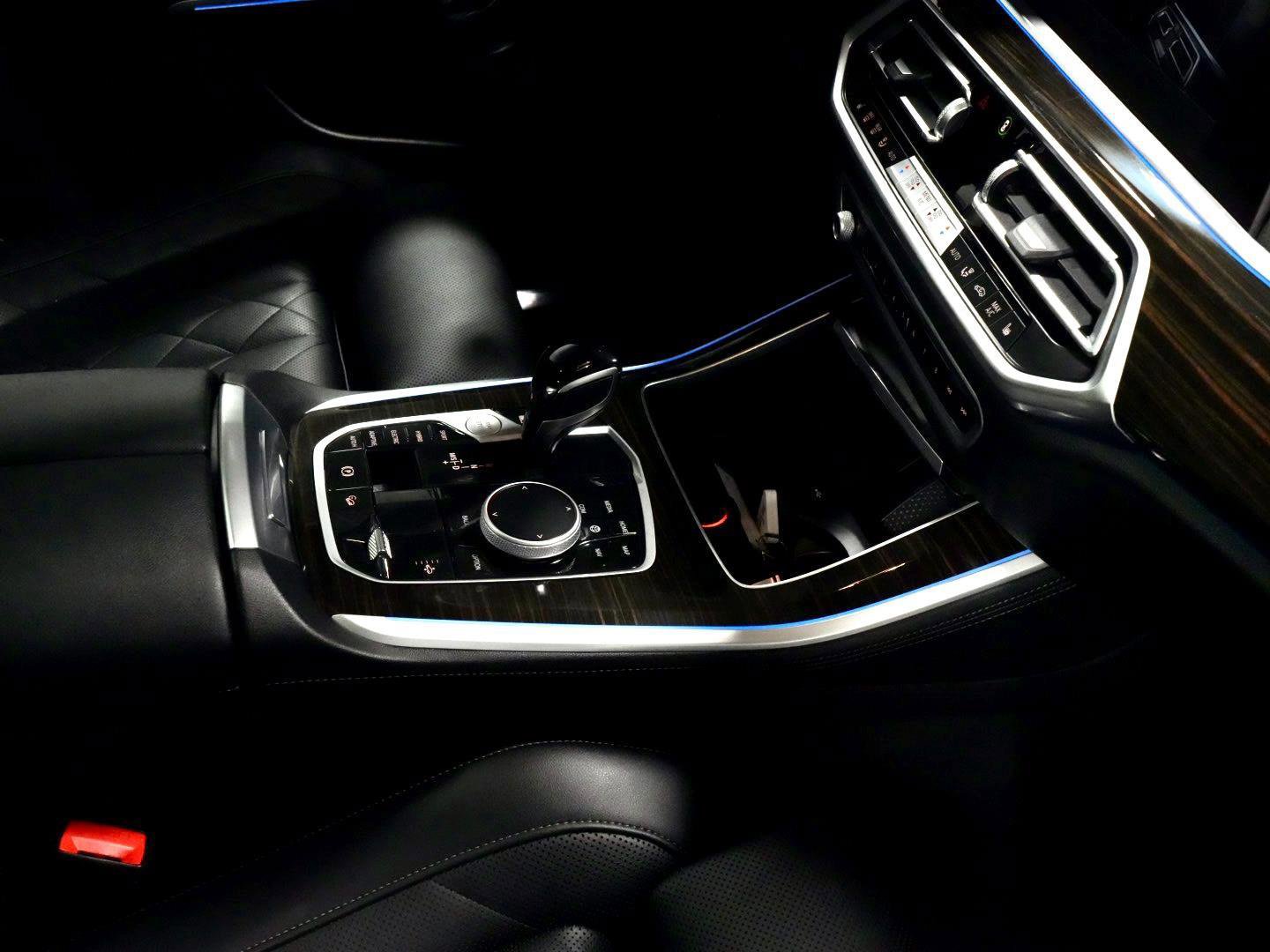 Certified 2023 BMW X5 xDrive45e image 6