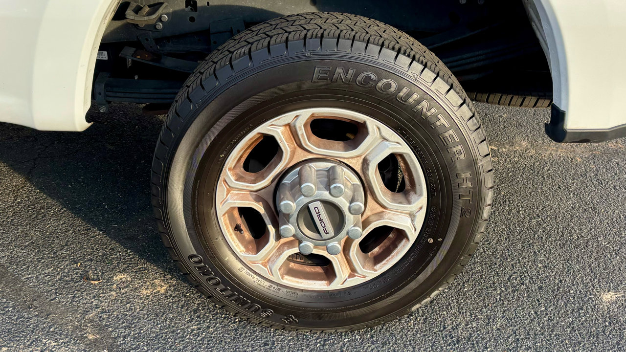 Used 2025 Ford F350 XLT image 9